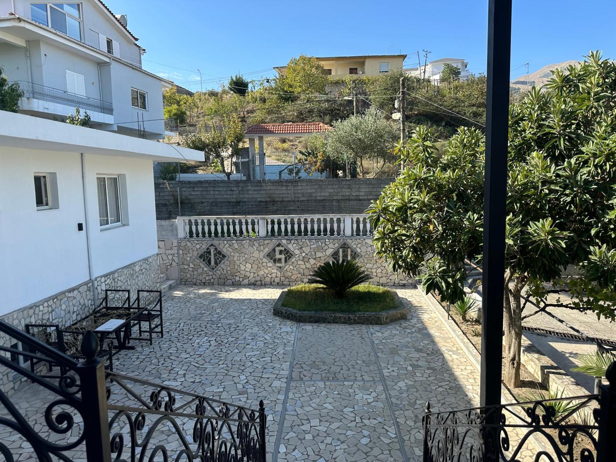 Villa Braho Gjirokastër Eksteriør bilde